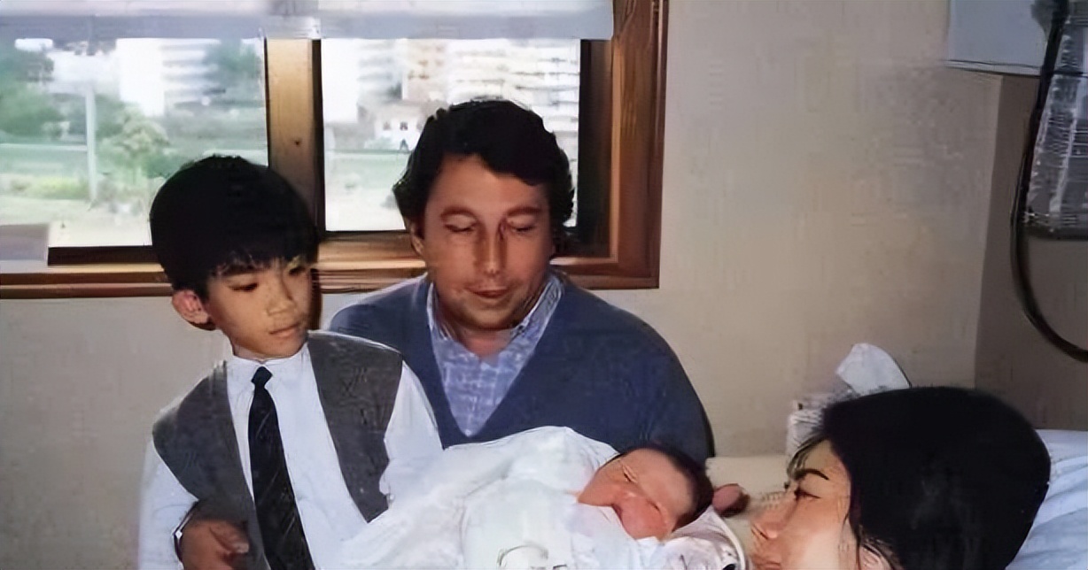 67岁首届港姐冠军近况曝光，赵雅芝曾是她劲敌