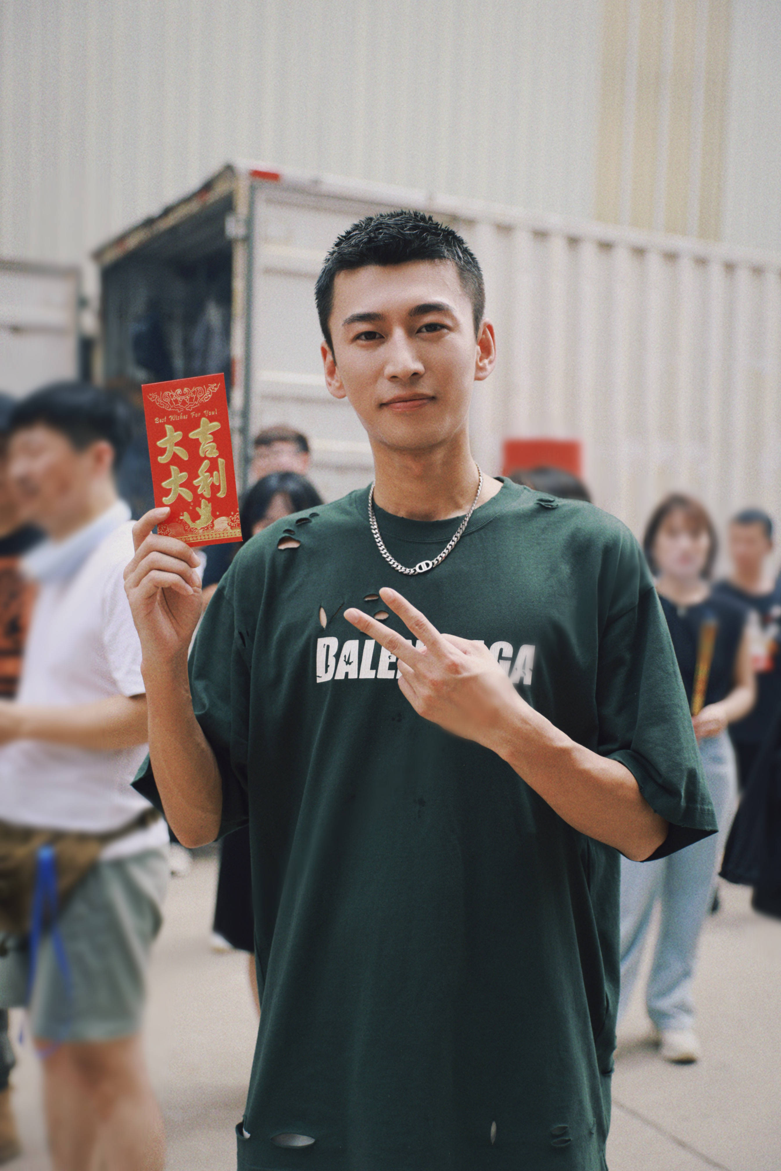 《拜托了！别宠我》第二部开机 金贤正再演呆萌皇帝穿越现代追爱