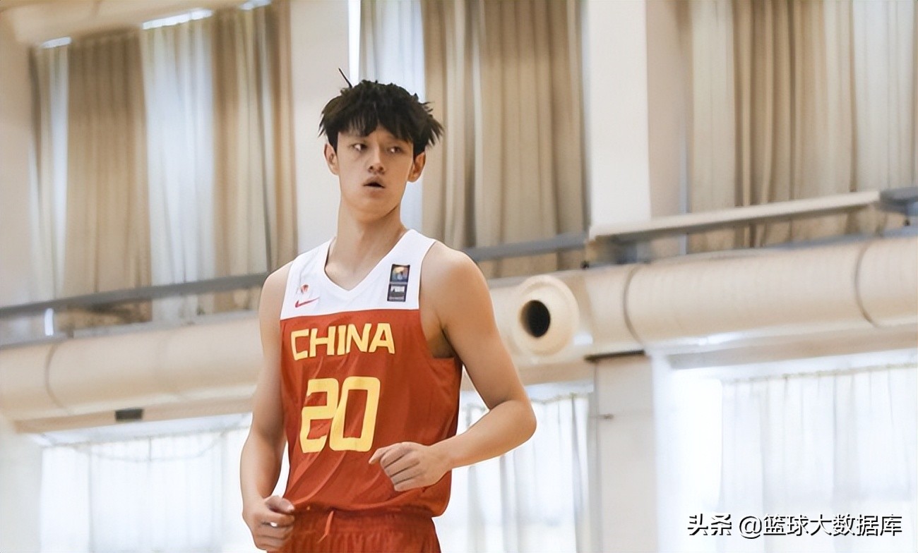 nba发展联盟中国球员有哪些(拒绝登陆CBA！中国男篮19岁希望之星继续冲击NBA，未来让人期待)