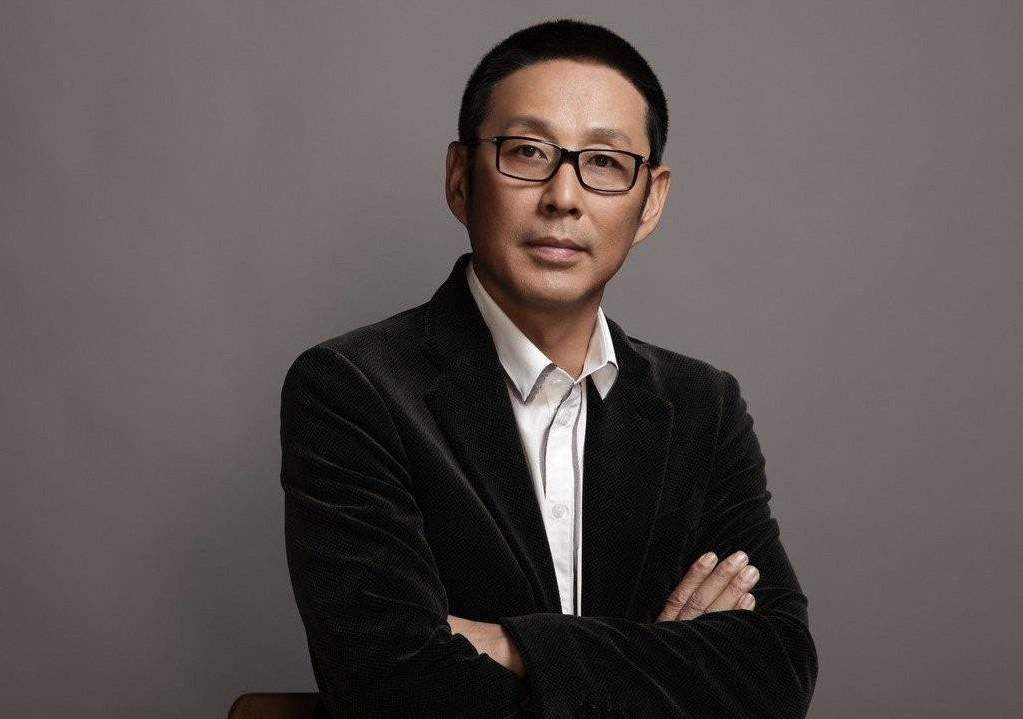 中国国家话剧院拟聘易烊千玺，为何明星热衷考编？