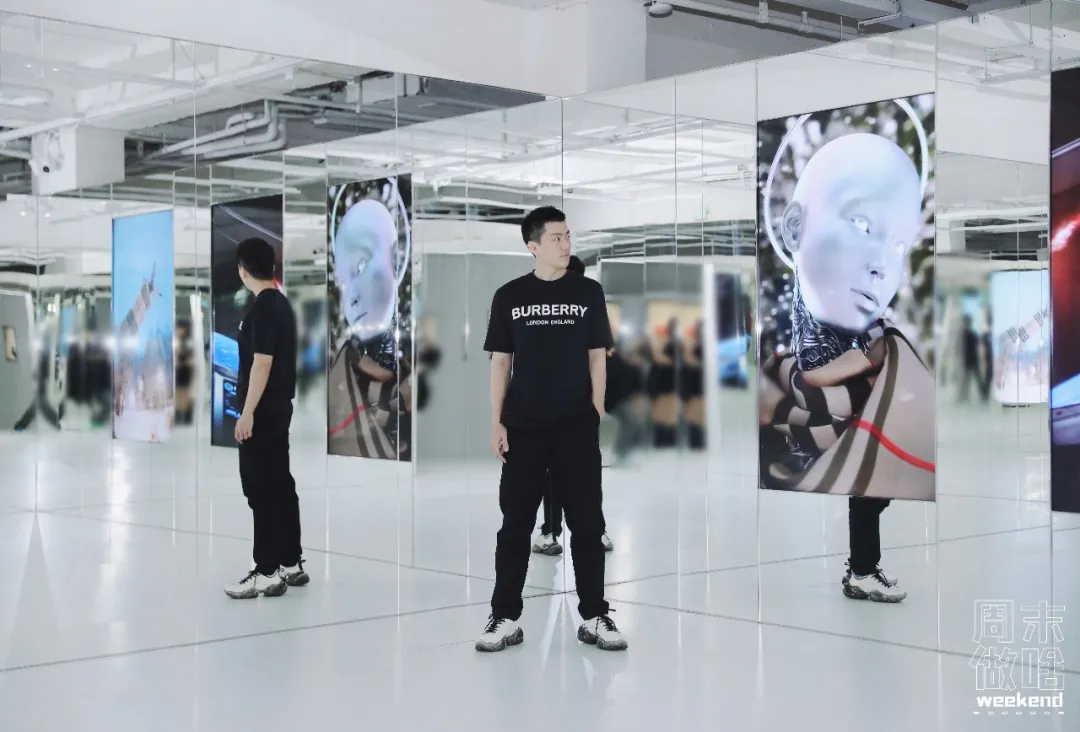 2022第一场艺术展!Burberry携手年轻艺术家登陆TX淮海仅限10天