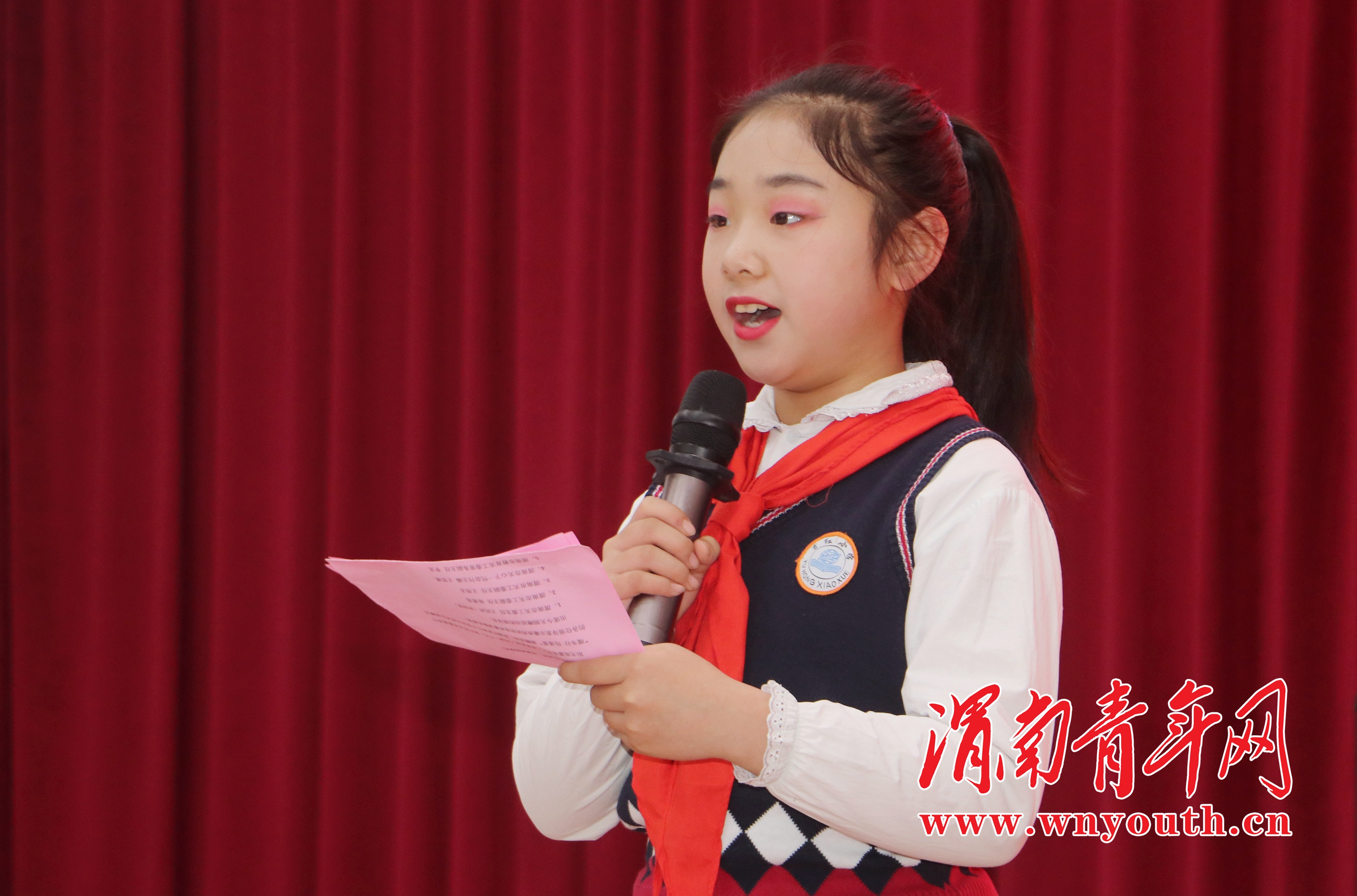 臨渭區(qū)育紅小學(xué)開(kāi)展“暖冬行 傳遞愛(ài)”(圖11) 臨渭區(qū)育紅小學(xué)開(kāi)展“暖冬行 傳遞愛(ài)”(圖11)