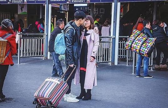 2022天津高校寒假时间“统一延长”，家长欢呼雀跃，学生忧心忡忡