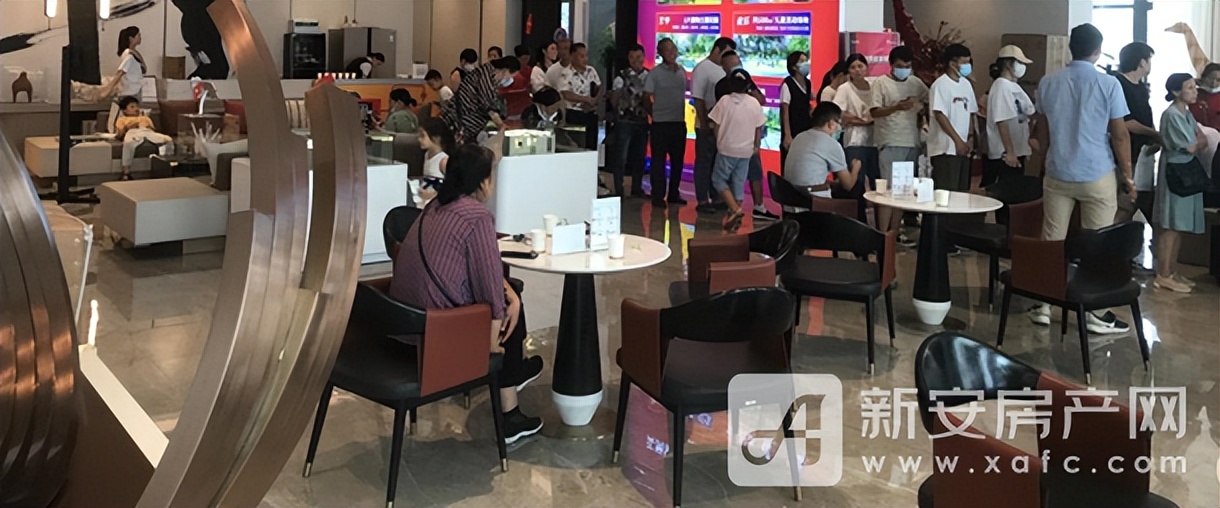 这个夏天 阜阳楼市的人气被世茂时代云著承包了