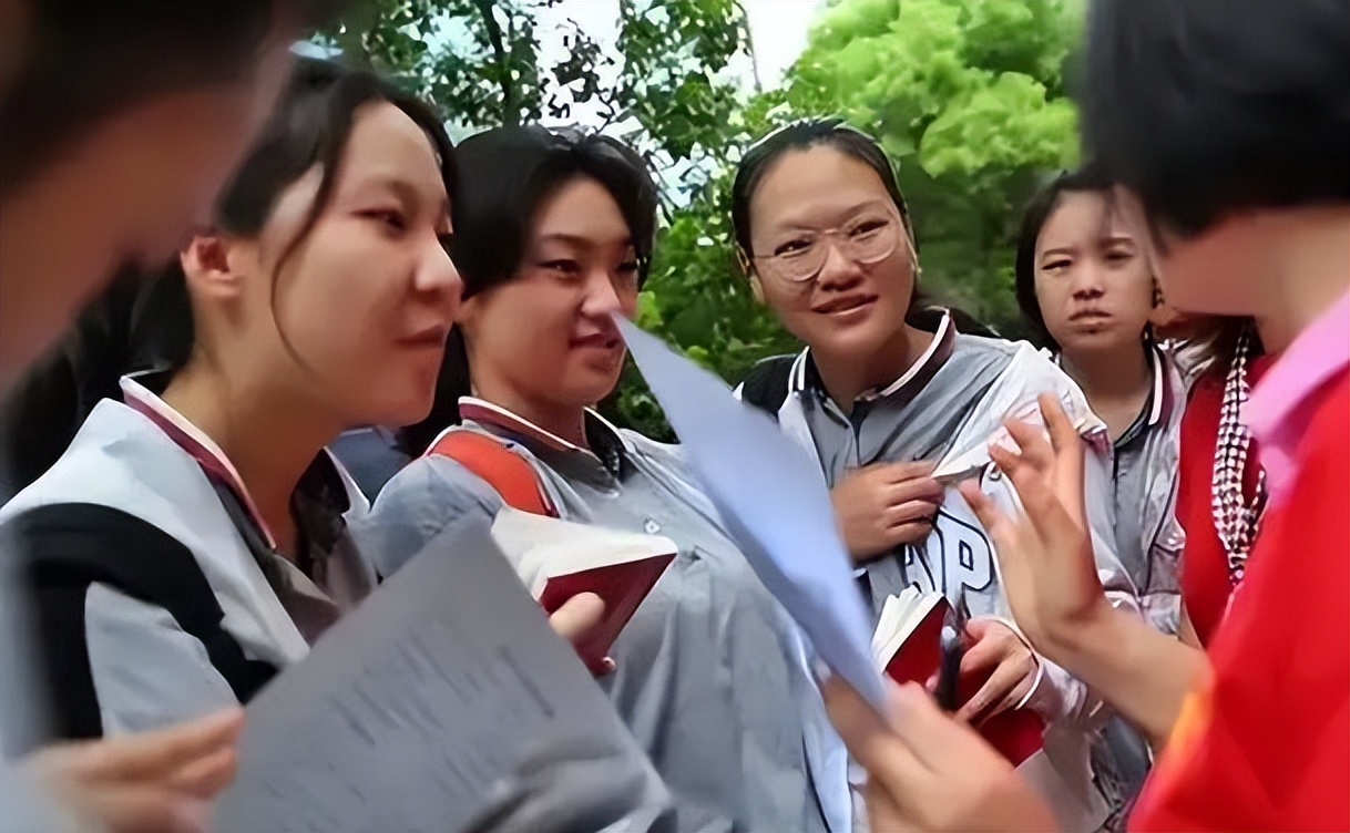 上海高考时间有调整，将延期一个月举行，对外省考生是否公平