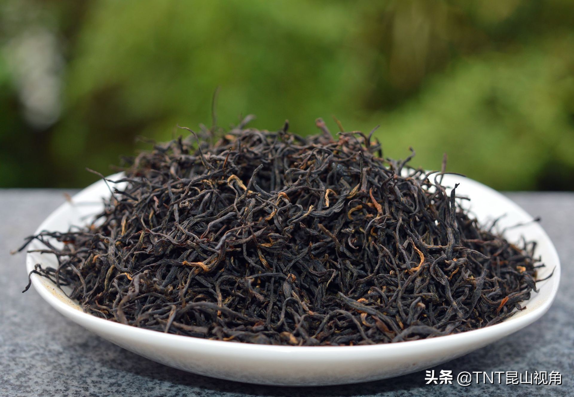 哪种牌子的红茶好(红茶十大品种 红茶有哪些品种 红茶种类哪个最好喝)