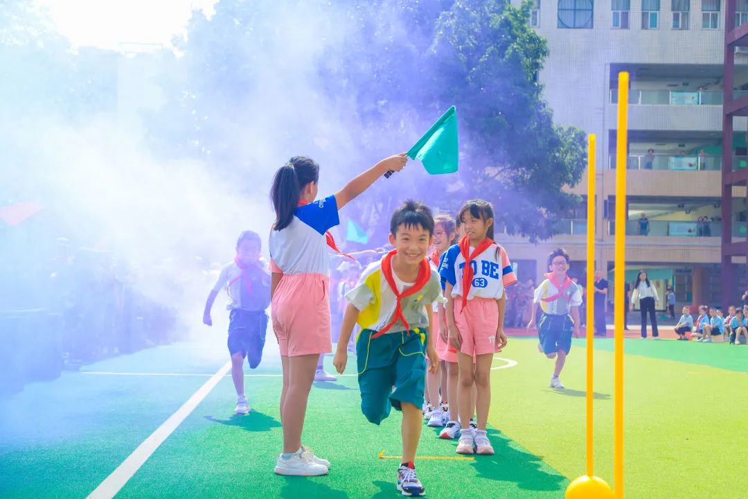 南湖小学学生开展为期10天国防教育学习体验活动并进行汇报展示