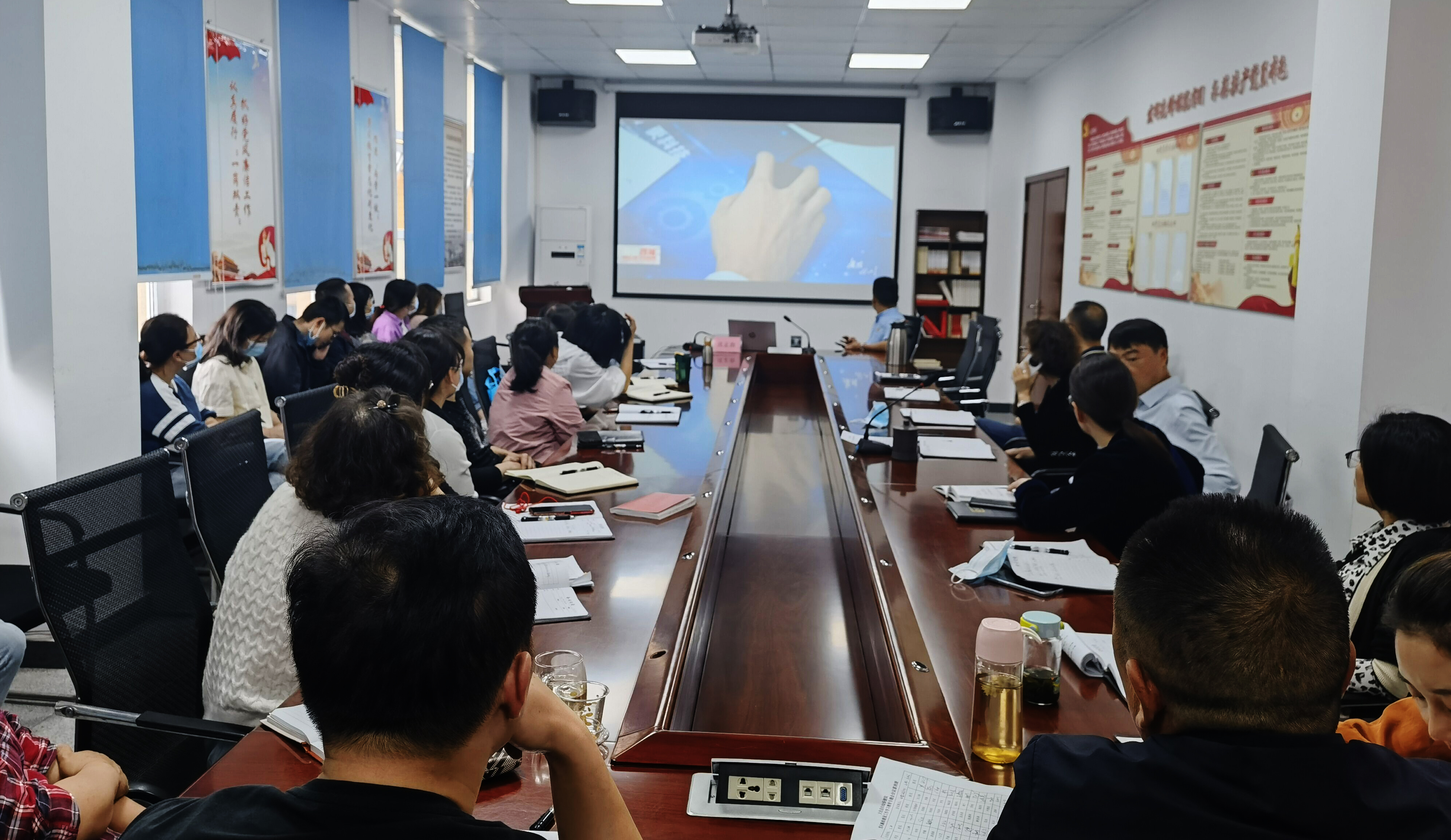 大邑县妇幼保健院开展“可视”“有感”专项治理学习教育专题会