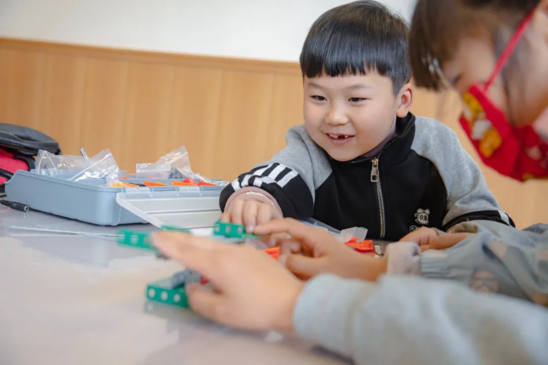 用心托管 安心托付丨双流实小外国语学校周末托管