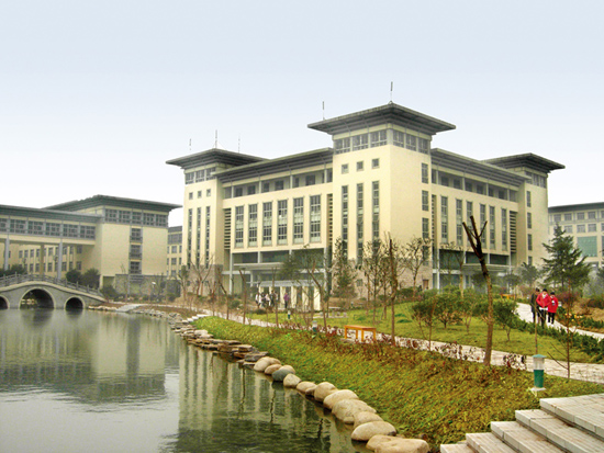 荆州大学城再添主力军，湖北中医高专将扩容升本，总面积达1109亩