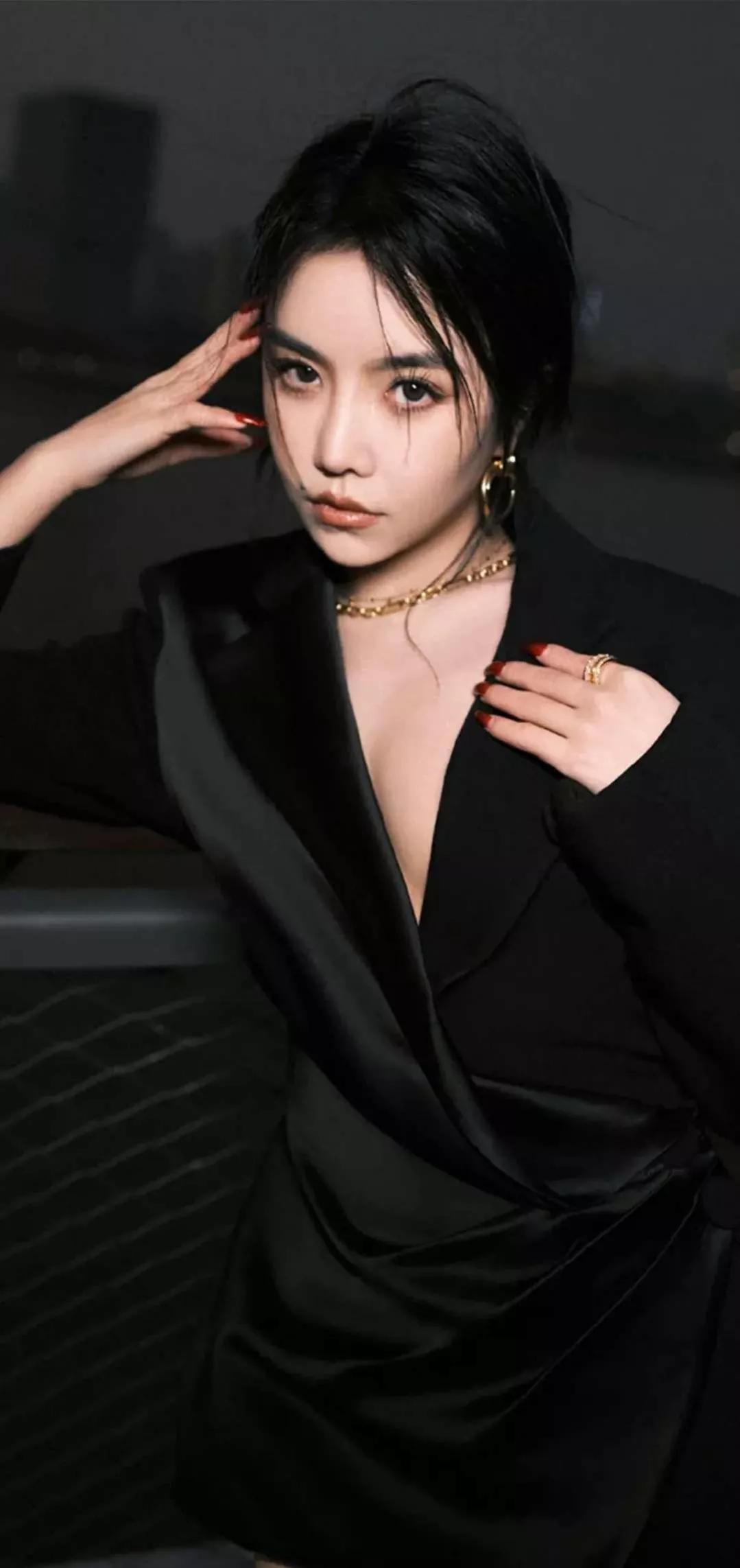 手机大片，女星毛晓彤、李一桐、白鹿和安琦