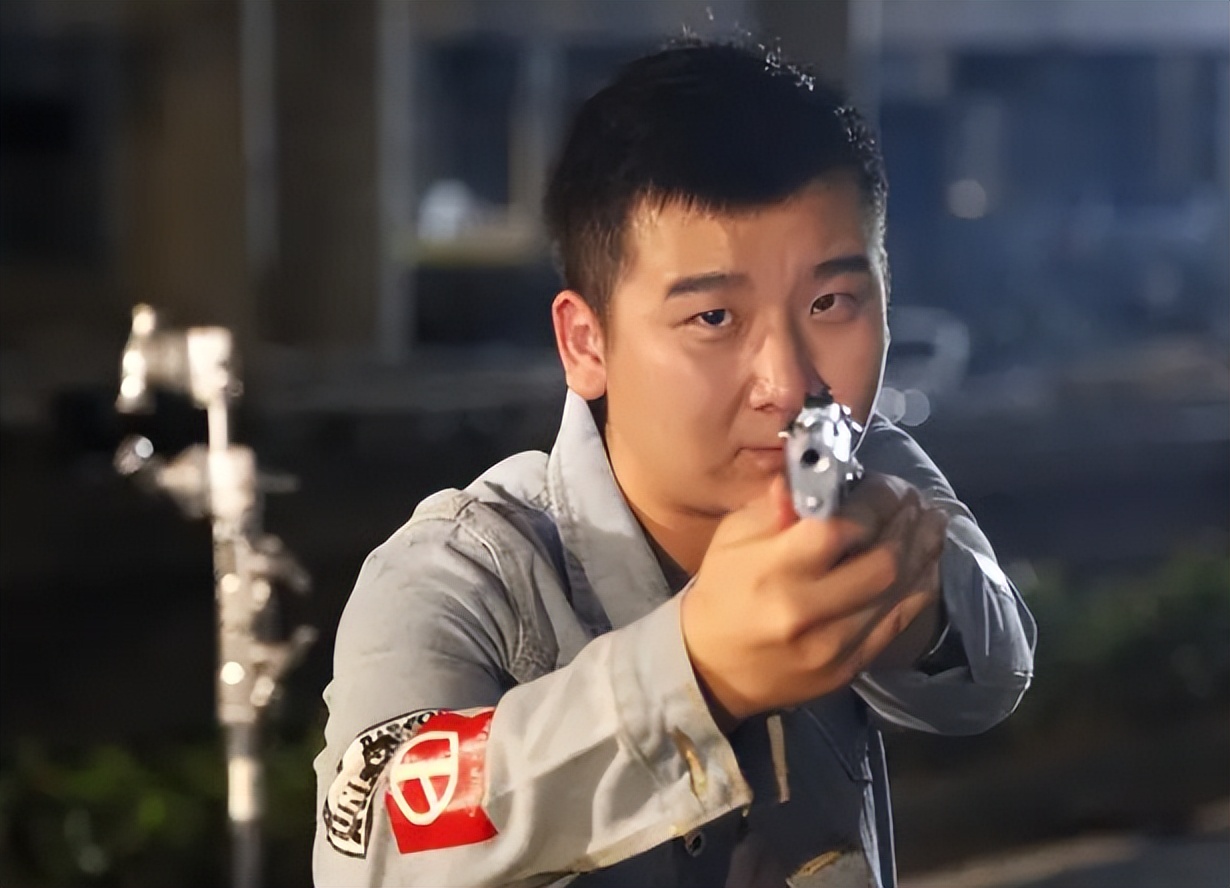 谢昀杉:13岁走红,巅峰时曾志伟给他做配角,30岁相亲却被拒绝