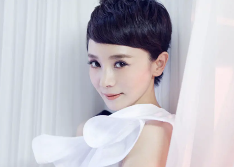 孟静娴杨淇(因《甄嬛传》爆火的"酱油角色"现状:她咖位不输主角,成功