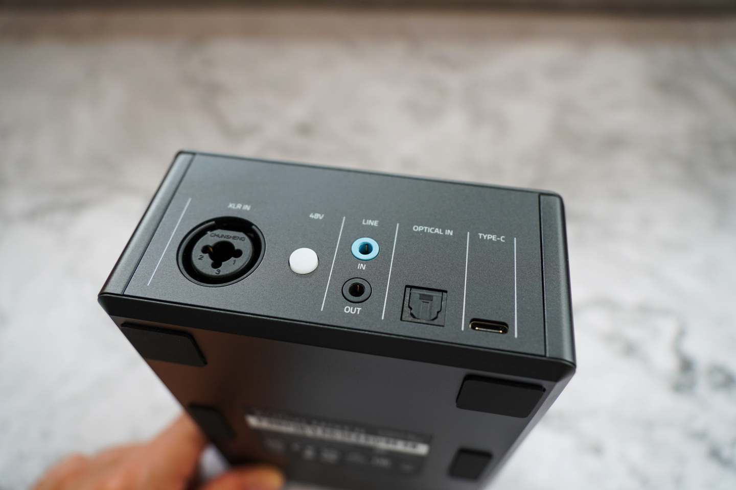 直播利器 雷蛇魔音海妖 V2 X 麦克风与调音台使用分享