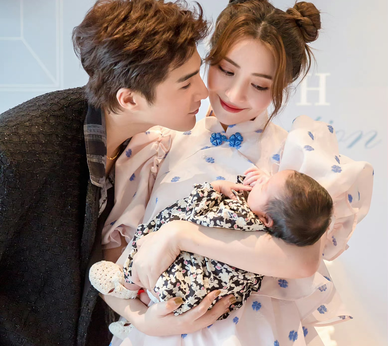 麦迪娜自曝婆媳矛盾，夏天坐月子婆婆不让开空调！哺乳期几度崩溃