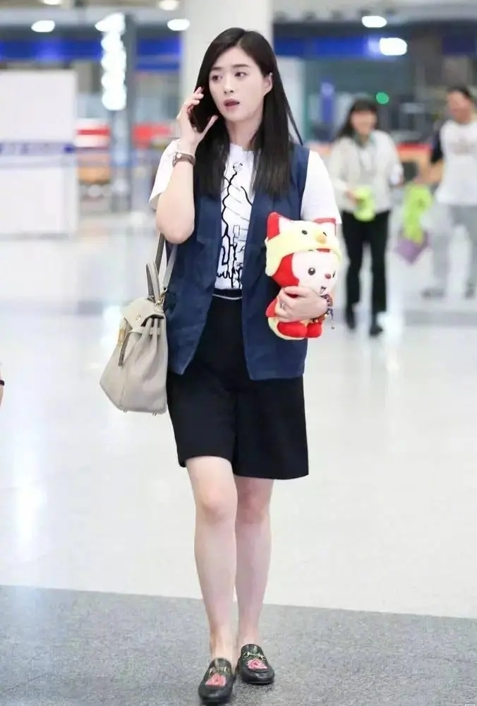 女星衣品—蒋欣（七）