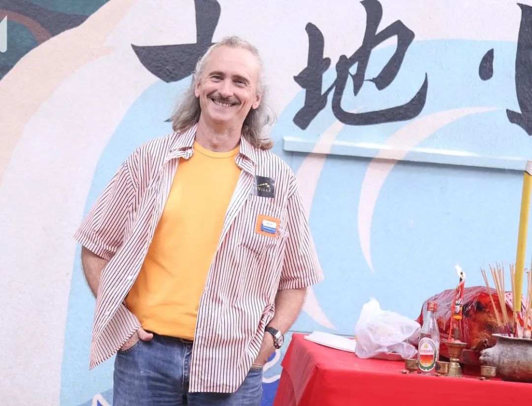 TVB「御用鬼佬」与妻先后患病不敢生育 为治疗欠80万巨债