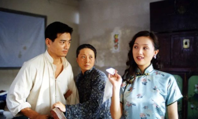 不傍大款、不传绯闻，个个冰清玉洁，这8位圈内女演员太难得了