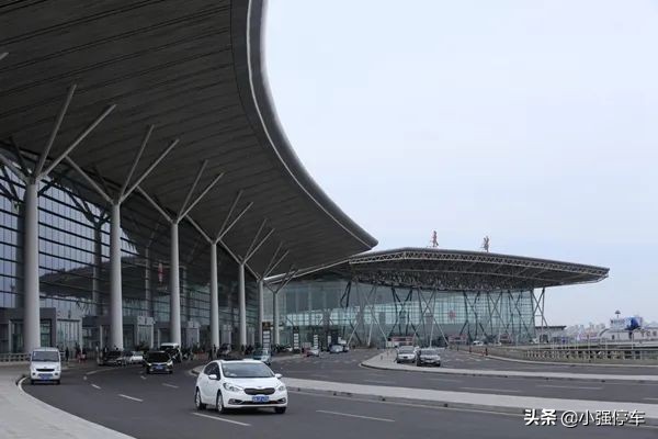 天津滨海机场停车场怎么收费，天津机场停车费一天多少钱？