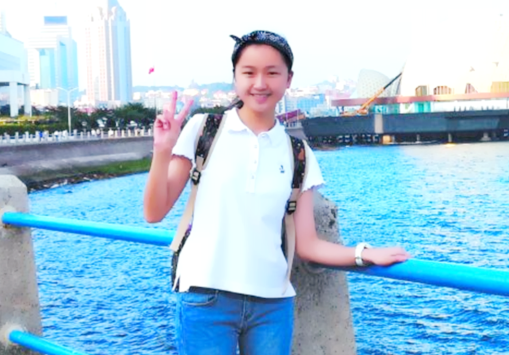 温州才女邵奕佳，高考719分，清华电邀却遭拒绝：我要上北大