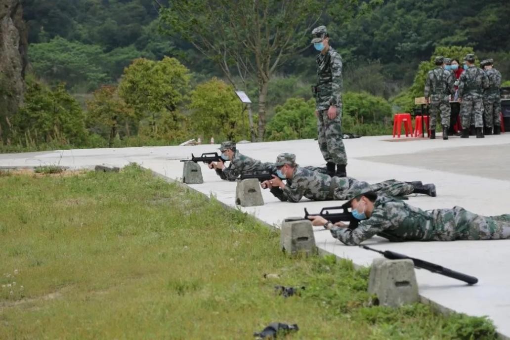 帅气！北京学霸军人：服役部队，负责保密工作，退役复学成为专业第一！