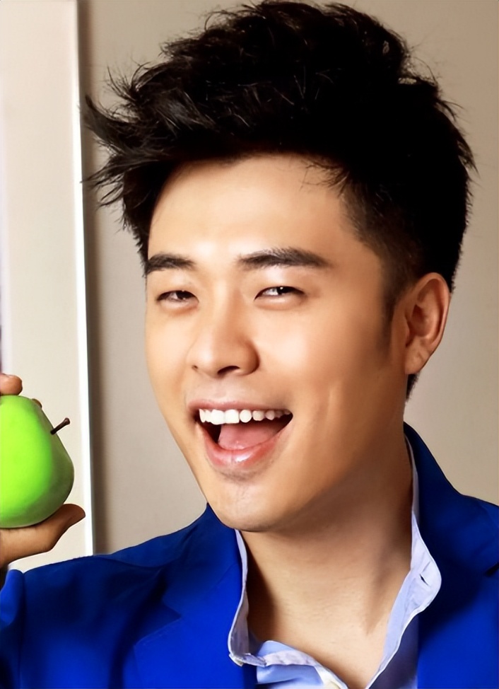 4元成本卖上千，火锅店人均500元，他们坑起粉丝来一点儿都不手软