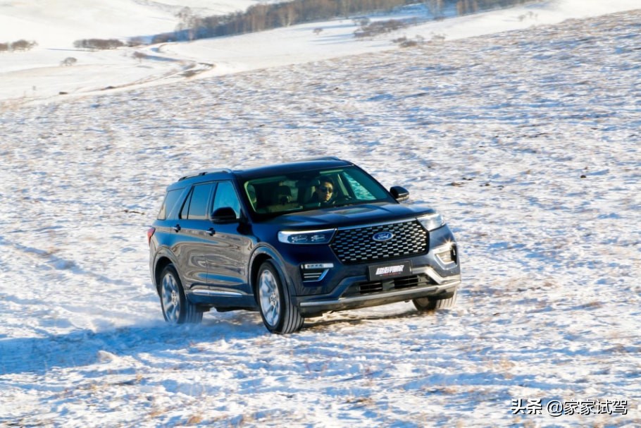 影帝级SUV，探险者出演冰雪极限动作戏