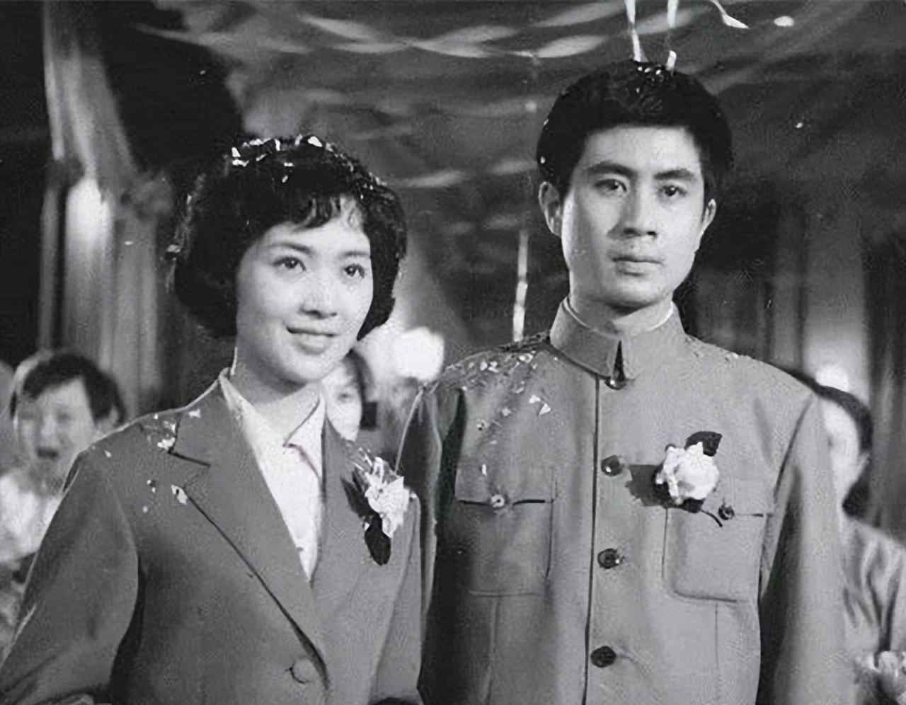 80年代著名女星龚雪，因“流氓案”远走美国，如今过得怎么样了