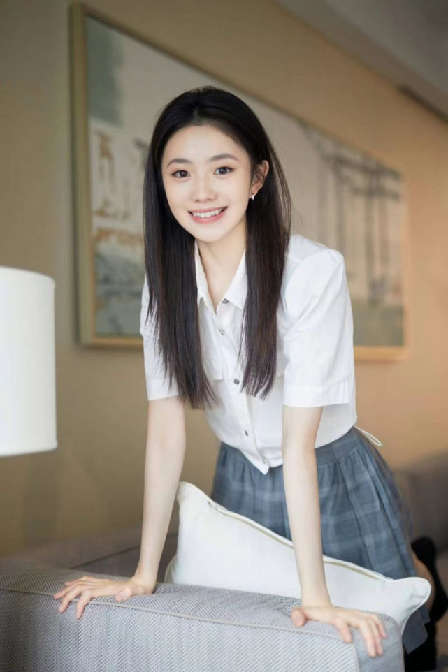 中餐厅6常驻嘉宾阵容曝光？陈立农张若昀谭松韵等人助阵黄晓明