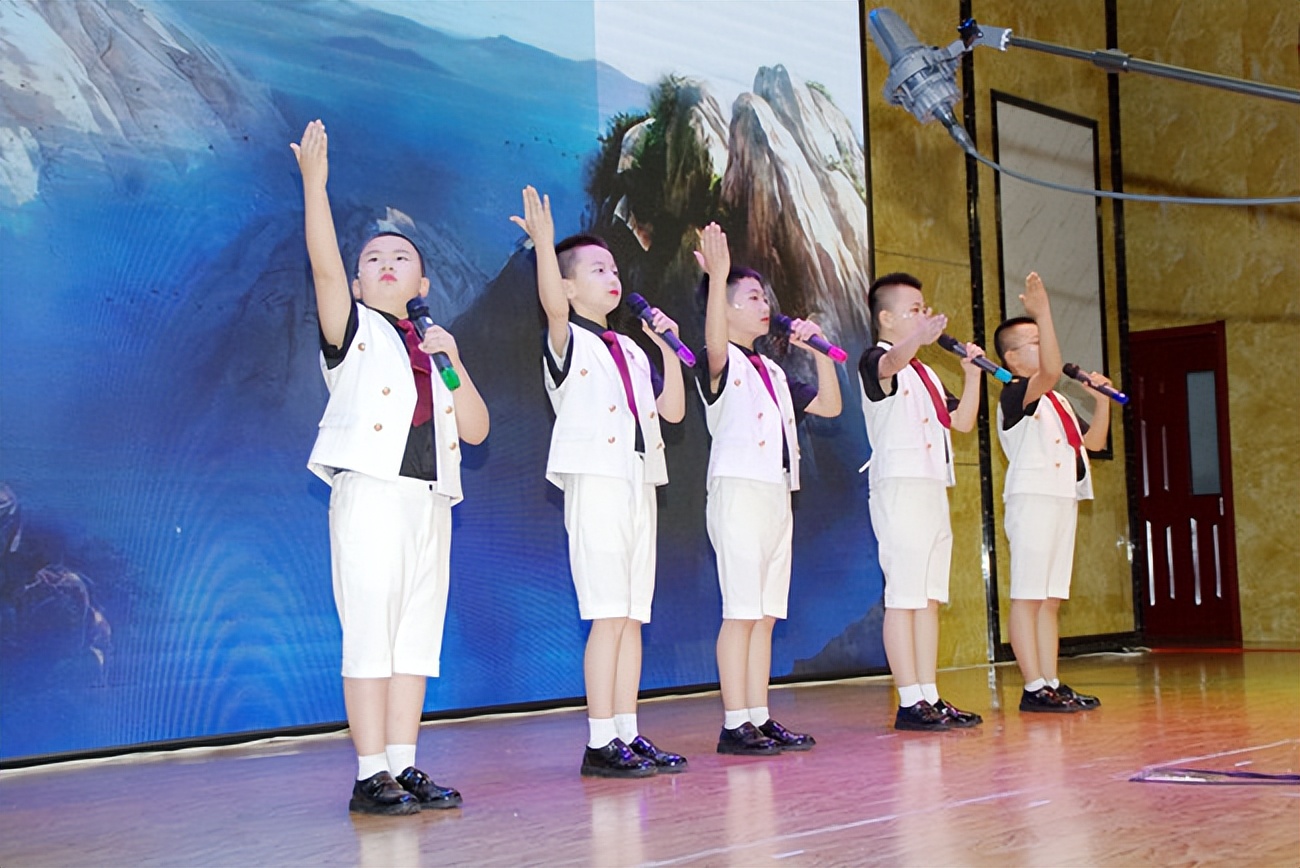 黑龙江双鸭山市实验学校“端午里的中国”诵读大赛
