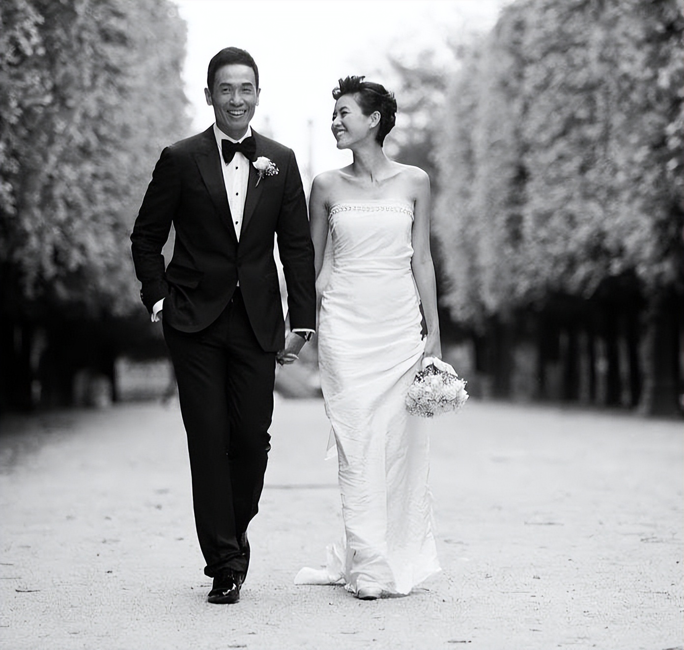 沈卓盈和CaIvin，陈豪与陈茵媺：娱乐圈中那些甜蜜依旧的艺人夫妻