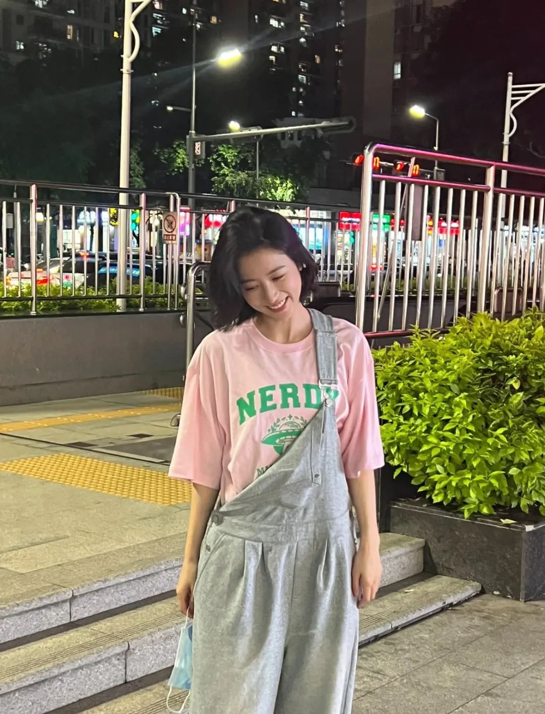 张子枫倪妮白百何这样穿T恤太好看了！|25款高颜值平价T恤get