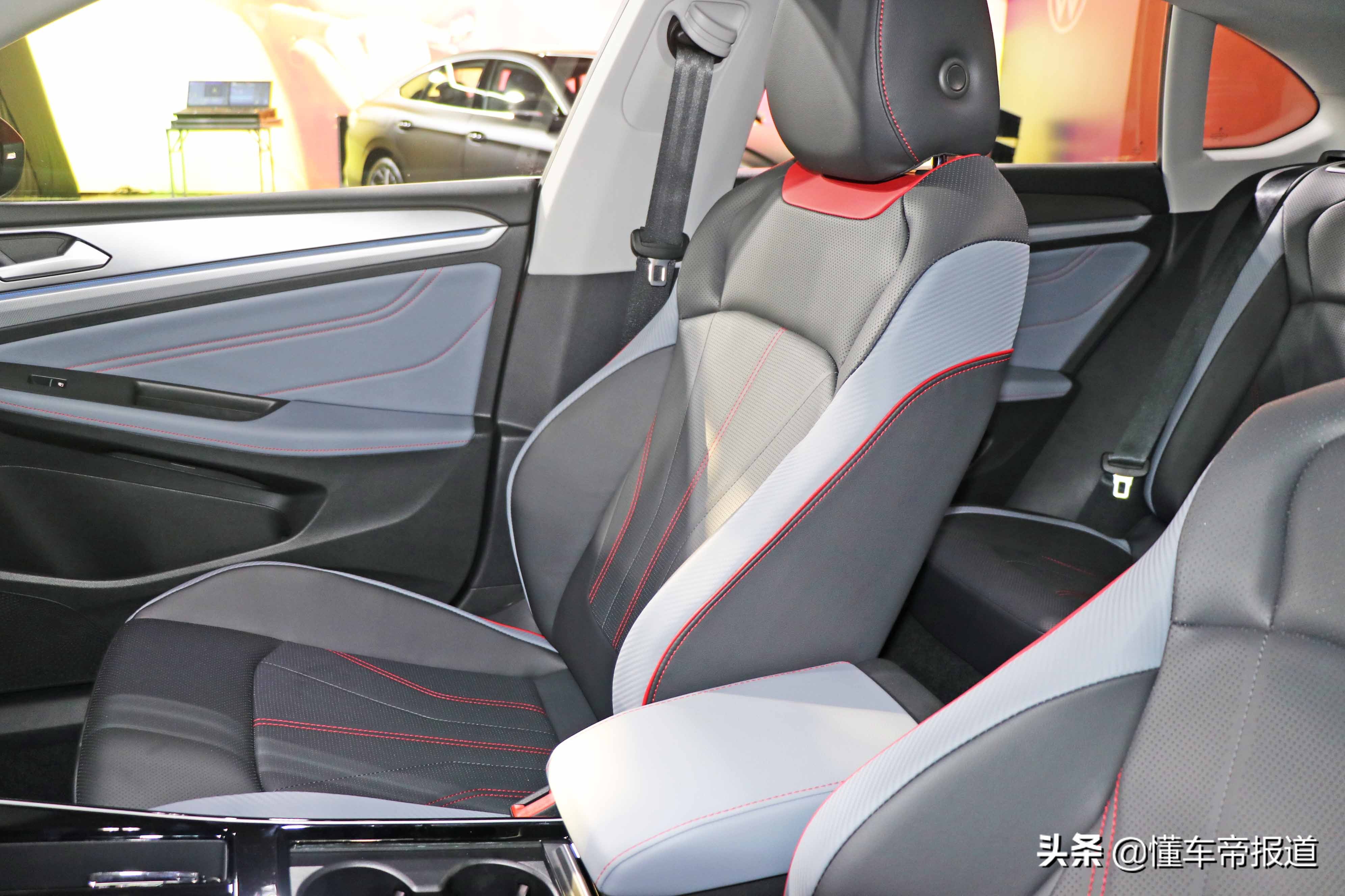 新车 | 缩小版CC实锤！大众新凌渡L正式发布，无框车门+掀背尾门