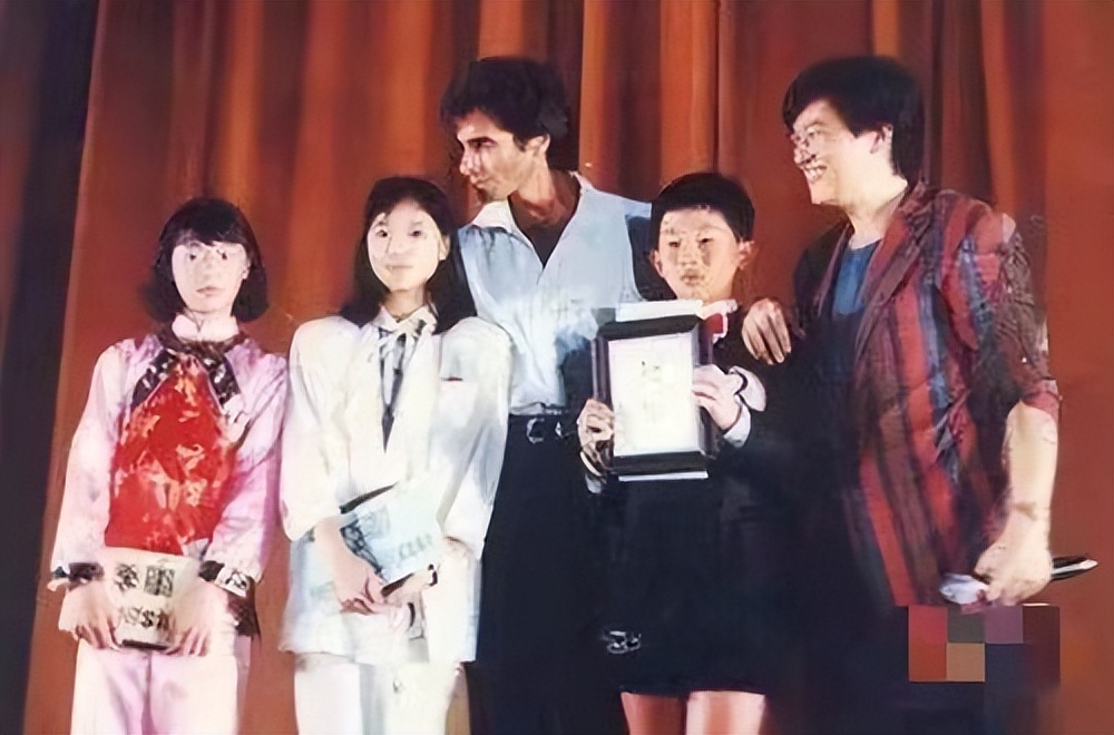 “魔术师”刘谦，从一夜爆红到消失，被时代抛弃还是安于现状？