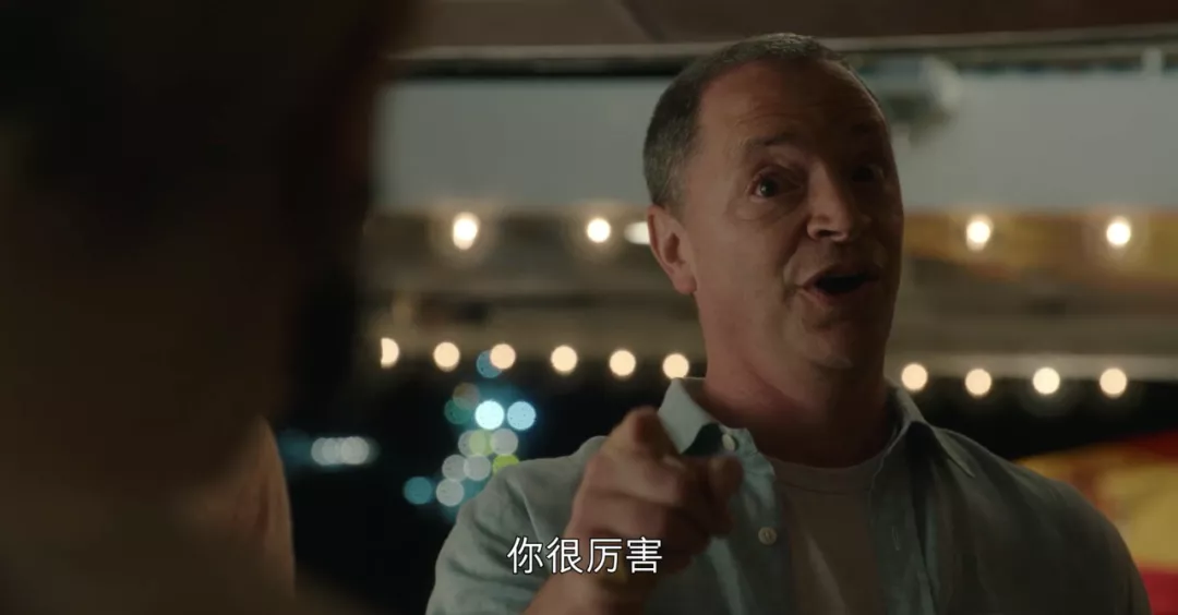 网飞疯了！狂撒32万美金，只为拍出这“纽约第一假名媛”传奇