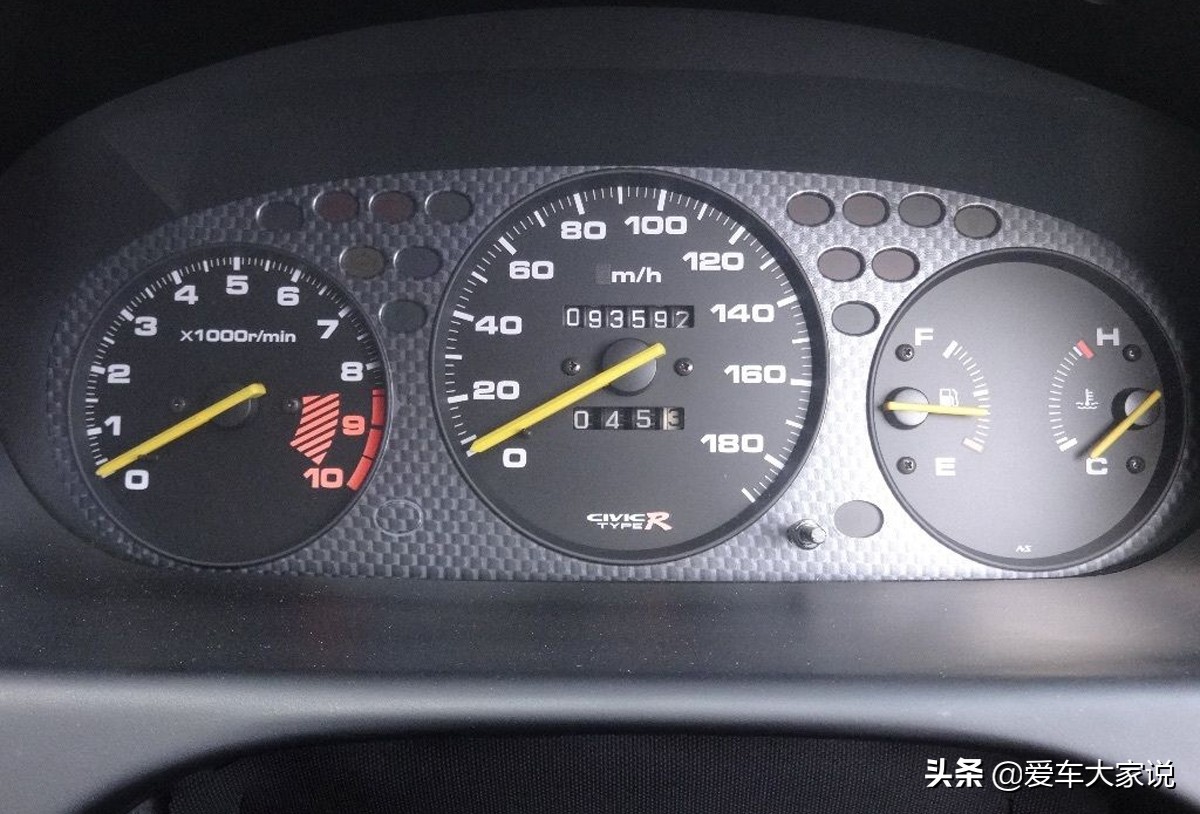 什么是“高转速发动机”和“低转速发动机”，它们有什么区别？