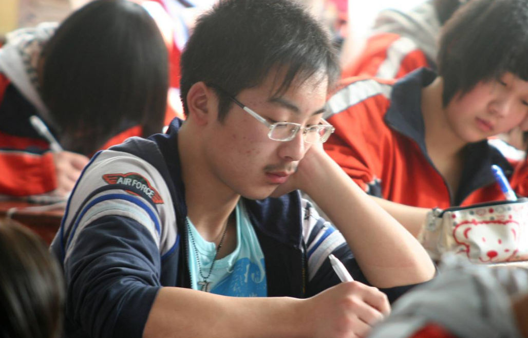 2022高考迎来新变化？重新定义大学录取批次，不分再区分一二本？