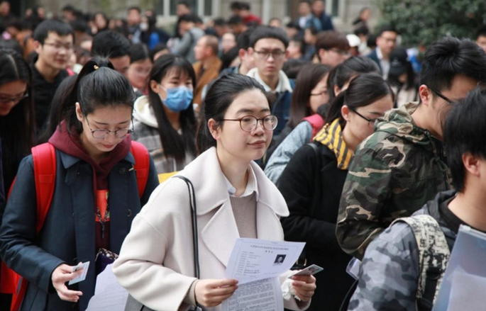 2022年考研大局已定，300万“落榜生”该何去何从？该认清现实了