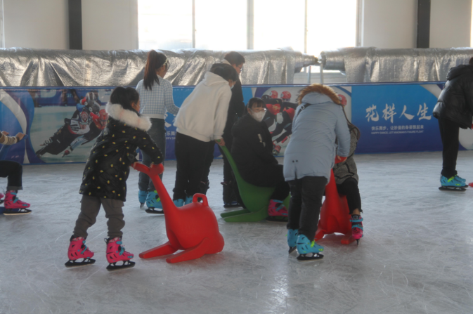河北沧州举办2021京津冀运动休闲体验季冰雪系列活动