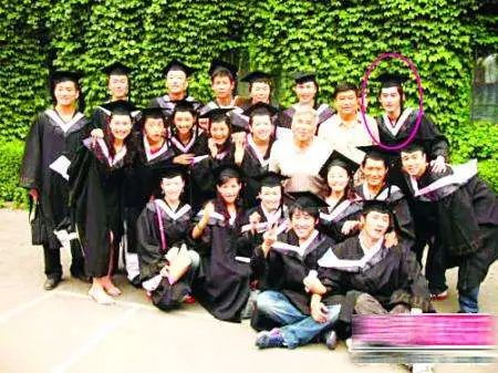 喝酒闹事，丑态百出！细扒娱乐圈这7个明星的酒后窘态，个个荒唐