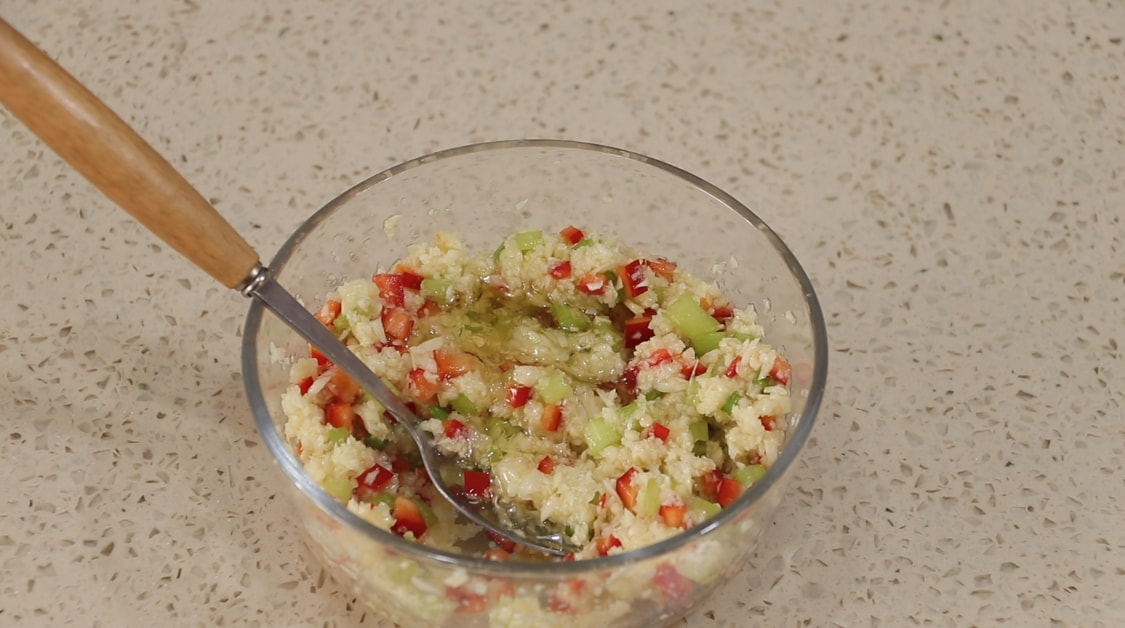 春天，遇到这鱼别手软，刺少肉多，这样做后蒜香味十足