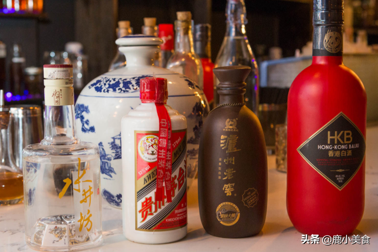 6款“高档次”的白酒礼盒,都是大牌浓香酒,春节送礼,好看有面