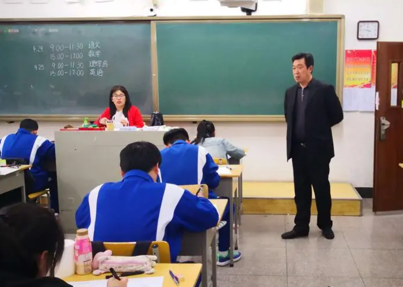 高三理科生模考590分上下，能考上985院校吗，班主任给出答案