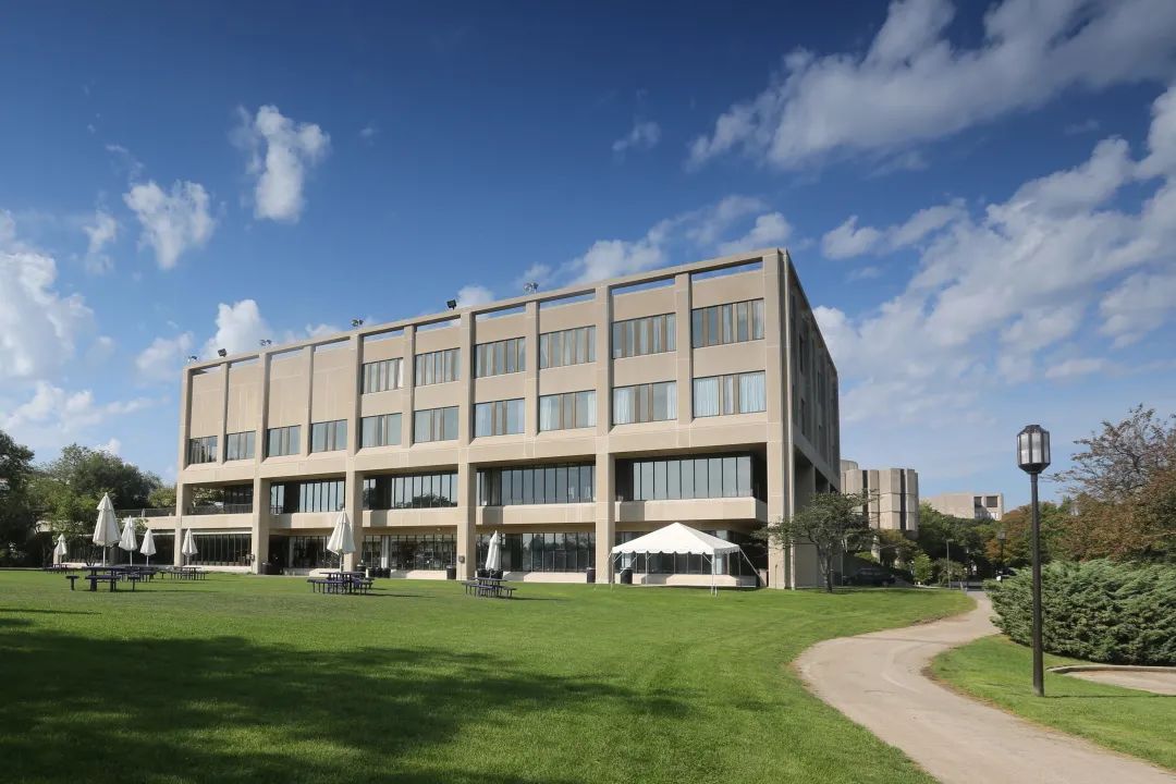 周周说名校｜低调的西北大学，低录取率，却多学院排名全美第一