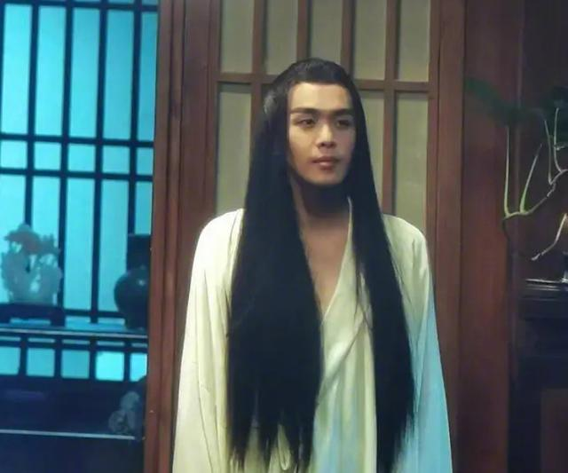 求求男演员不要再梳黑长直，从陈坤到张鲁一，看完我只想洗眼睛