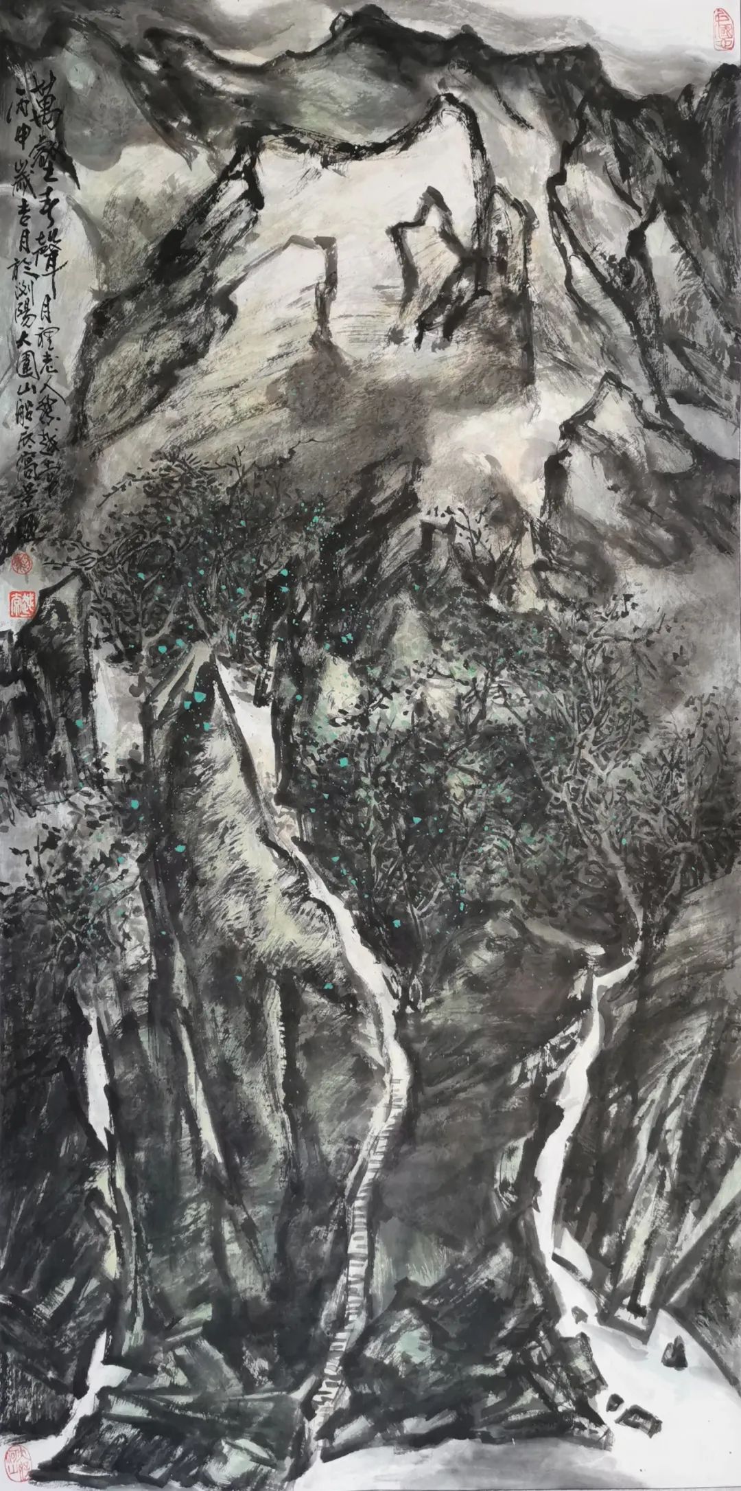 �彡���� �ݷ�ͳ�������Խ������������Ʒ����