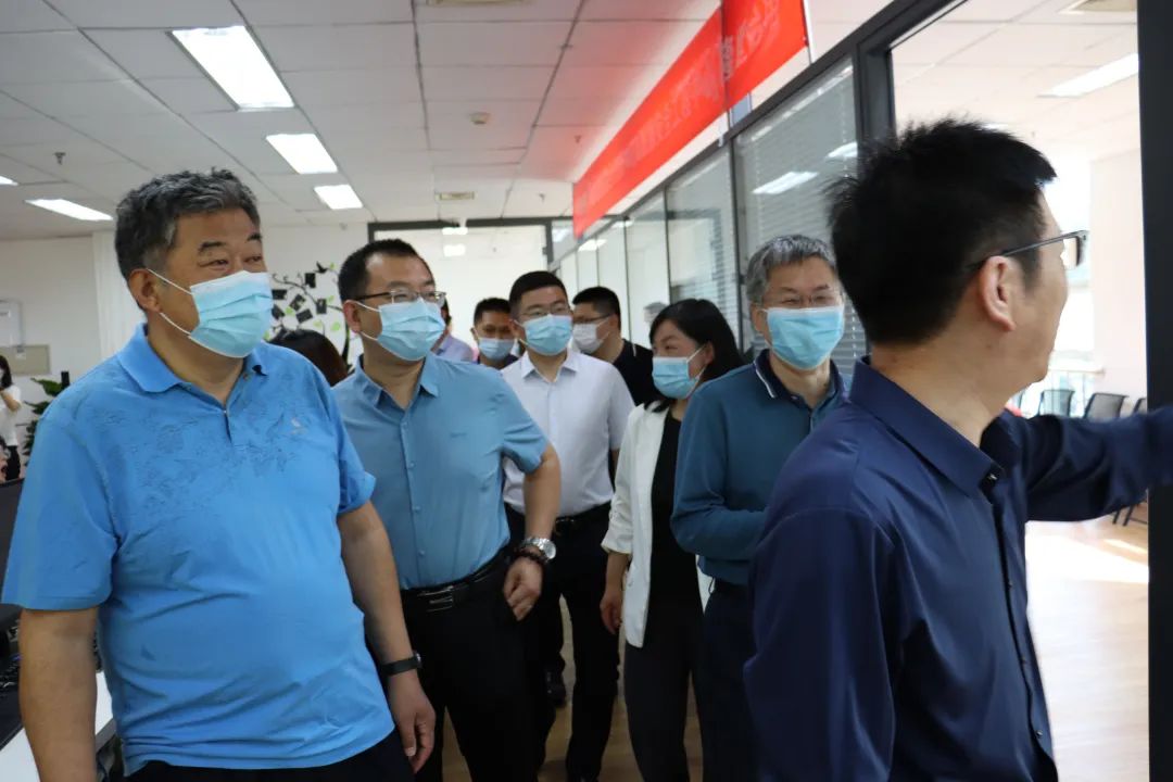 热烈庆祝“海泰密码技术融合创新中心&数据智能安全工程中心”