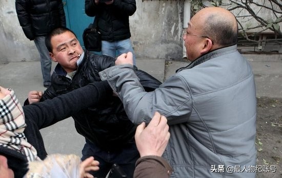 回顾药家鑫案：大学生驾车撞人刺死伤者，原生家庭的教育值得深思