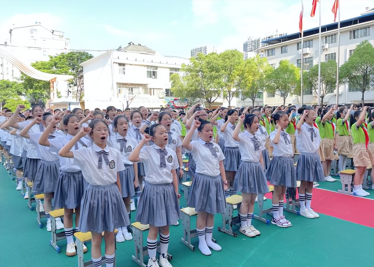 “感恩母校 扬帆起航”——鄂州市洋澜小学2022年毕业典礼