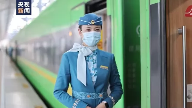 感染链延长！又一地本土确诊+1，2人初筛阳性丨我国疫情防控进入第三阶段丨故宫年票紧急停售